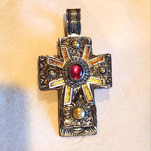 Original Lawrence Baca 24K gold overlay cross with Rubilite - Picture 1 of 3